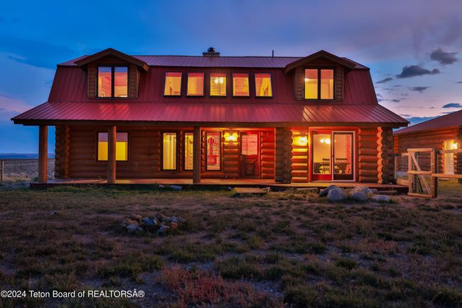 5 Black Bear Rd, House other with 5 bedrooms, 2 bathrooms and null parking in Pinedale WY | Image 4