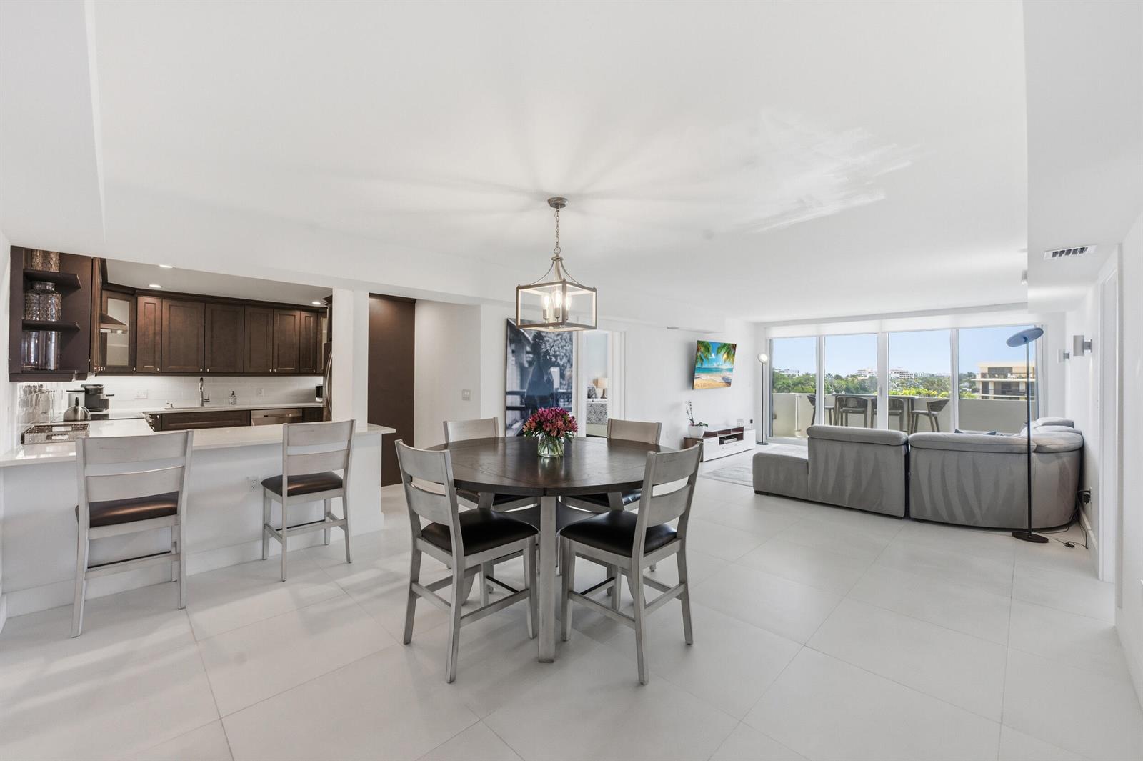 Residential in Palm Beach 5