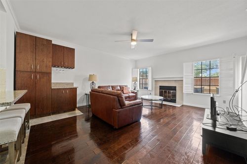 apt-1402-9850 Pagewood Ln, Houston, TX, 77042-5538 | Card Image