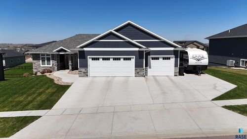 1604 W River Bend St, Brandon, SD, 57005-3059 | Card Image