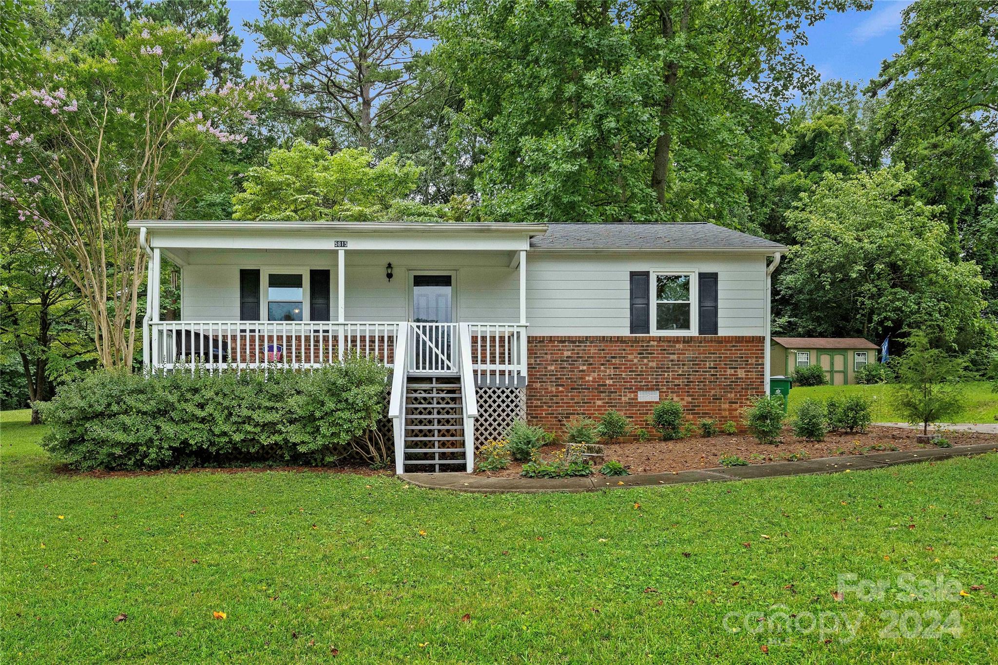 Rowan Way, Charlotte, NC 28214