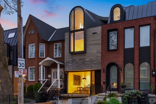 44 Foxley St, Toronto, ON, M6J1R1 | Card Image