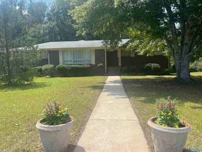 2827 Sunset Drive, House other with 3 bedrooms, 2 bathrooms and null parking in Southside AL | Image 1