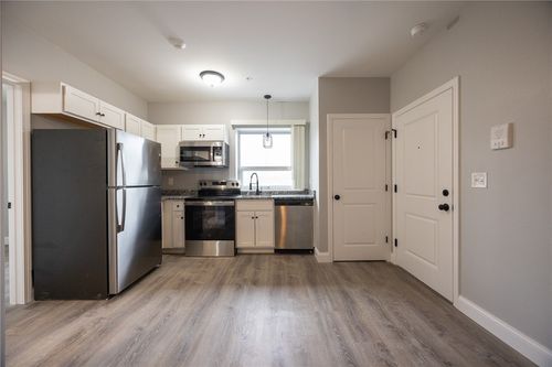 203-6899 Post Rd, North Kingstown, RI, 02852-2150 | Card Image