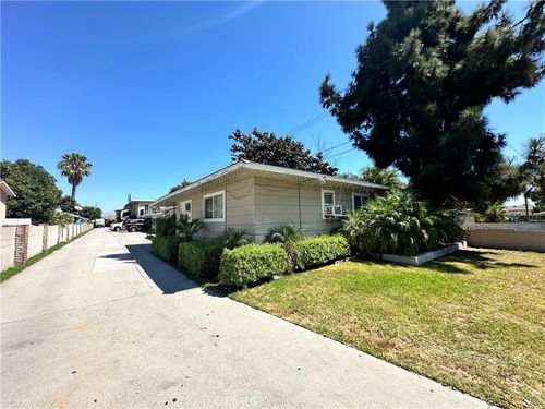 4739 Live Oak St, Cudahy, CA, 90201-5146 | Card Image