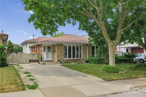 49 Jerome Cres, Hamilton, ON, L8E1K7 | Card Image