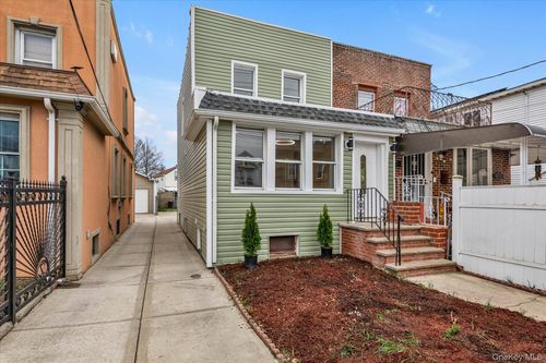 apt-31-117-31 W 141st St, New York, NY, 10030-1833 | Card Image
