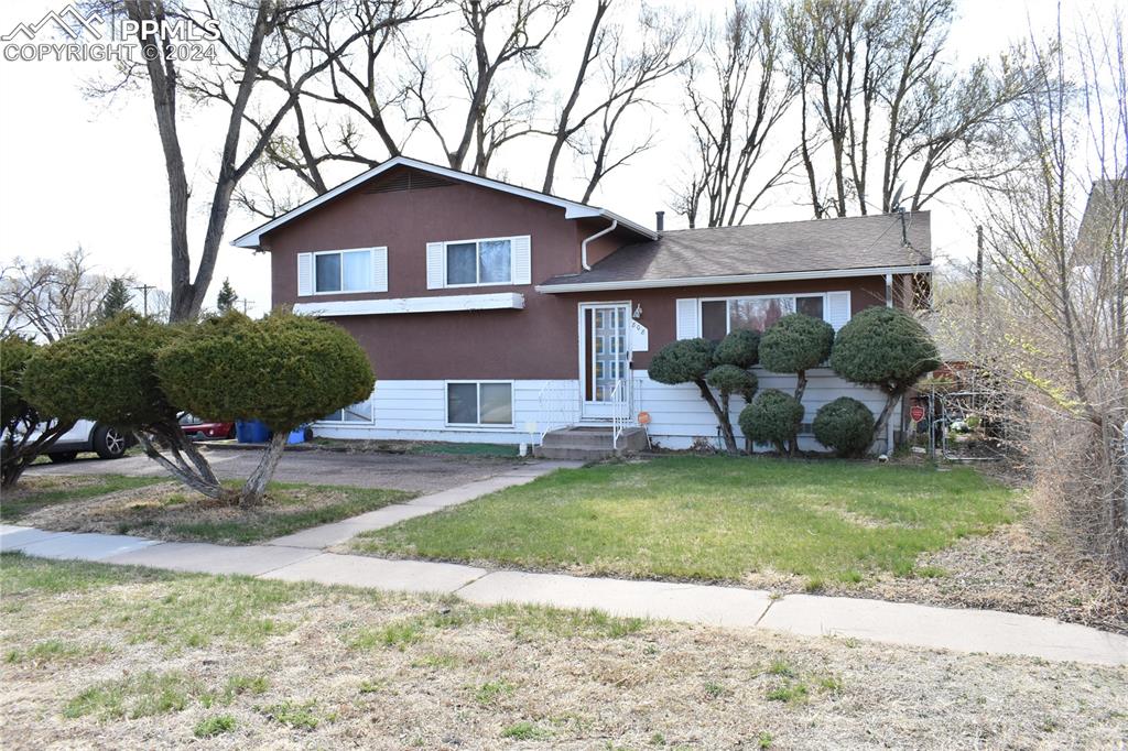Sheridan Ave, Colorado Springs, CO 80910