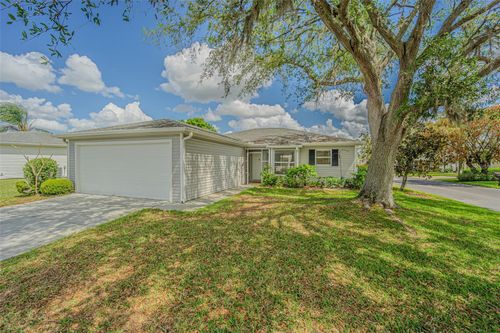 11204 Corey Pavin Ln, San Antonio, FL, 33576-7902 | Card Image