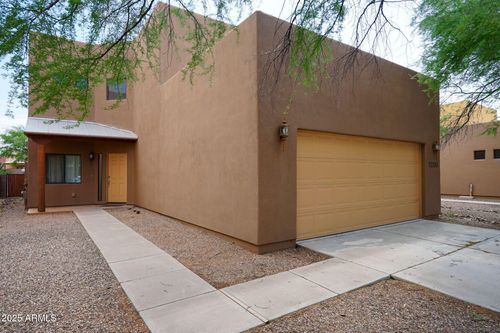 2030 Chaplain Carter Dr, Sierra Vista, AZ, 85635-1309 | Card Image