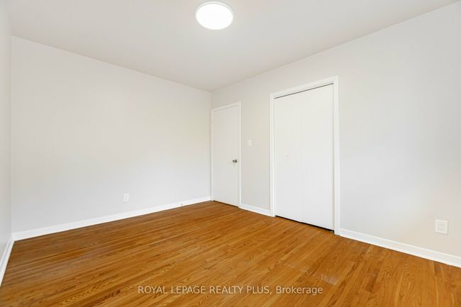 334 Oakwood Dr, House other with 3 bedrooms, 3 bathrooms and 2 parking in Burlington ON | Image 21