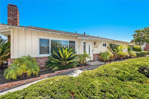 201 Monte Vis, San Clemente, CA, 92672-4831 | Card Image