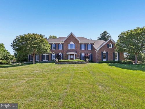 19879 Mellon Cir, ASHBURN, VA, 20147-4123 | Card Image