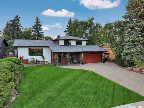 30 Capilano Dr, Saskatoon, SK, S7K4A5 | Card Image