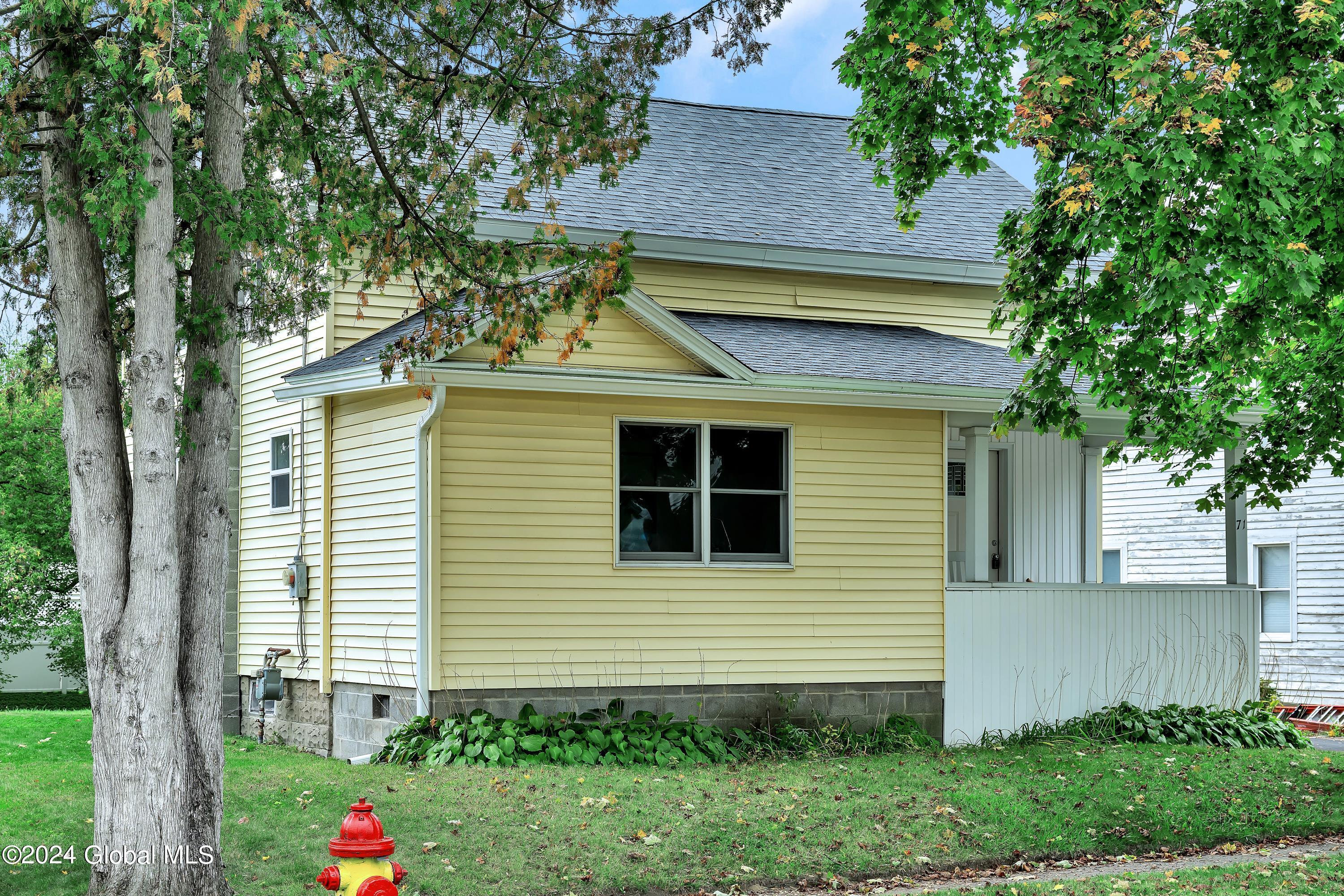 Mcdonald St, Glens Falls, NY 12801
