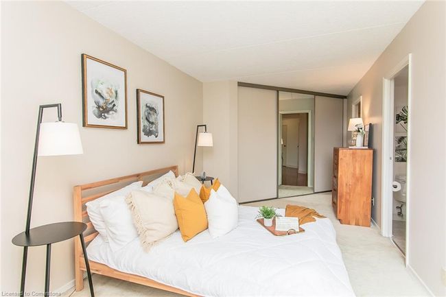 508 - 22 Marilyn Dr, House attached with 3 bedrooms, 2 bathrooms and 1 parking in Guelph ON | Image 25
