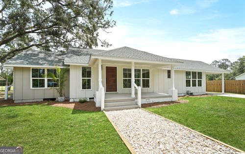 40 Circle Dr, Pembroke, GA, 31321-5439 | Card Image