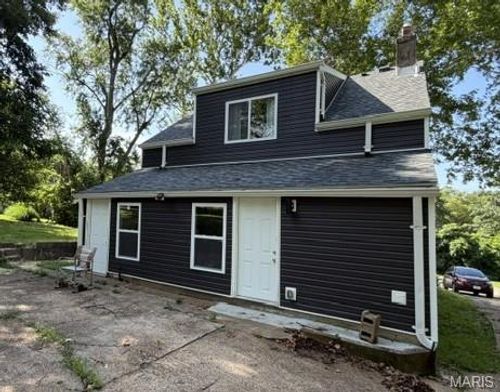 10643 Thorpe Ave, Saint Louis, MO, 63114-1025 | Card Image