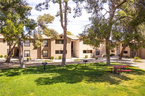 2042-2451 N Rainbow Blvd, Las Vegas, NV, 89108-4502 | Card Image