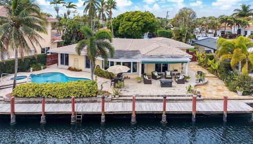 2108 Ne 18th Ave, Wilton Manors, FL, 33305-2420 | Card Image