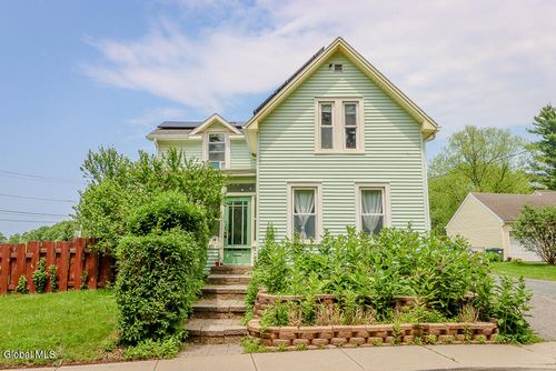 91 Green Ave, Castleton-on-Hudson, NY, 12033-1212 | Card Image