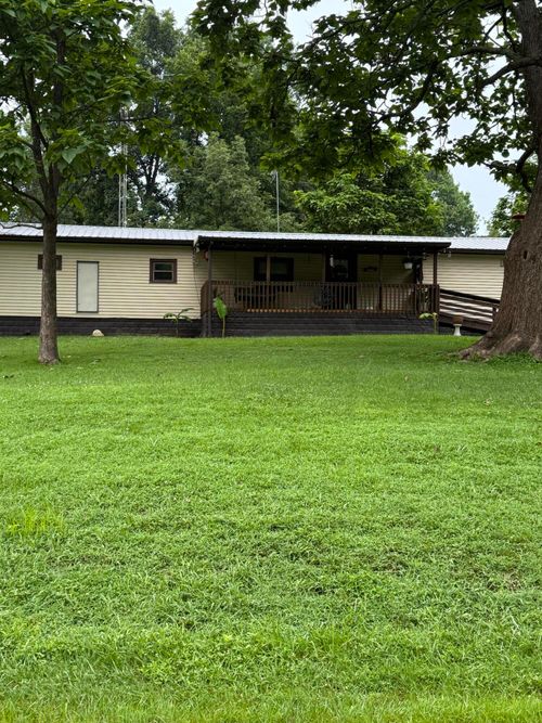 3258 Saint Johns Rd, Frankfort, KY, 40601-9673 | Card Image