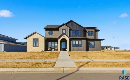 1130 E Madison St Street, Tea, SD, 57064 | Card Image