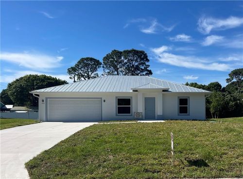 726 18th Pl Sw, VERO BEACH, FL, 32962-7005 | Card Image