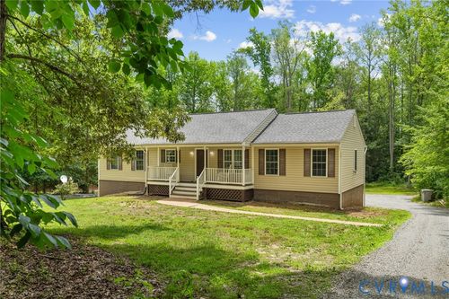 3320 Duke Rd, Powhatan, VA, 23139-3827 | Card Image
