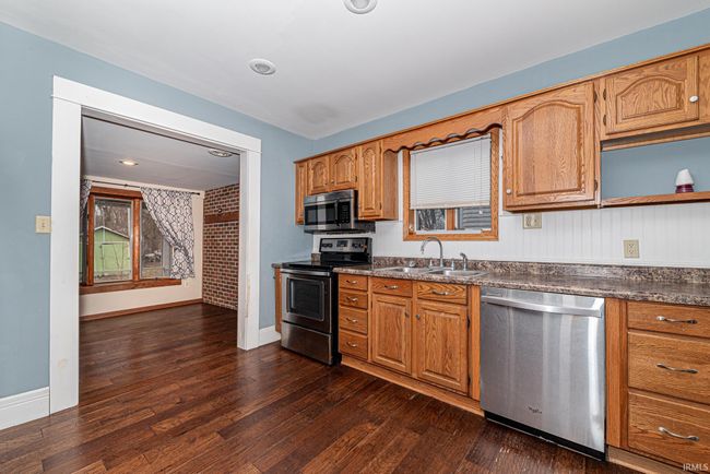 308 E Front St, House other with 3 bedrooms, 2 bathrooms and null parking in South Whitley IN | Image 19
