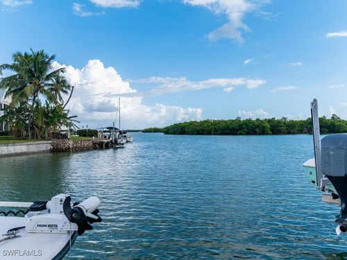 2201-390 Angler Dr, GOODLAND, FL, 34140 | Card Image