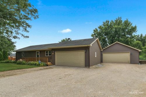 14 Earl St, Plano, IL, 60545-9537 | Card Image
