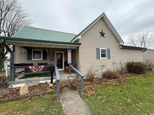580 1st St Ne, Linton, IN, 47441-1105 | Card Image