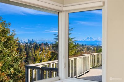 3432 37th Avenue W, House other with 3 bedrooms, 2 bathrooms and 1 parking in Seattle WA | Image 2