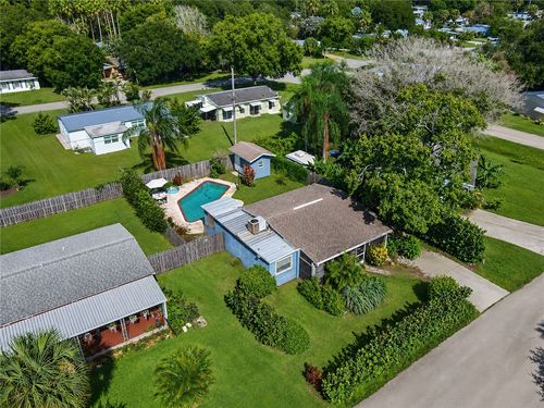 1381 3rd Ct, Vero Beach, FL, 32960-5803 | Card Image