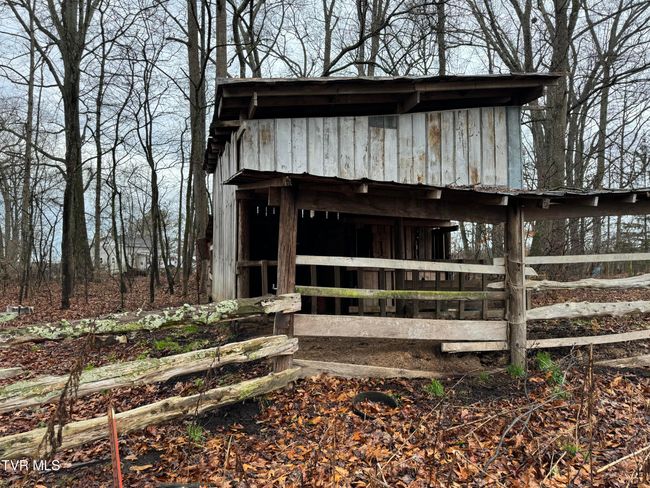 138 Berry Ridge Rd, House other with 2 bedrooms, 1 bathrooms and null parking in Jonesborough TN | Image 12