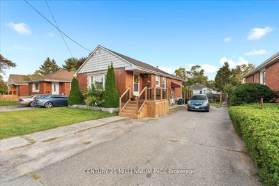 355 Bridge St E, House other with 3 bedrooms, 3 bathrooms and 3 parking in Belleville ON | Image 3