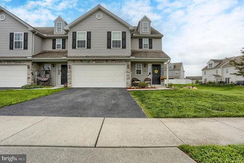 52-59 Braeburn Way, PALMYRA, PA, 17078-4402 | Card Image
