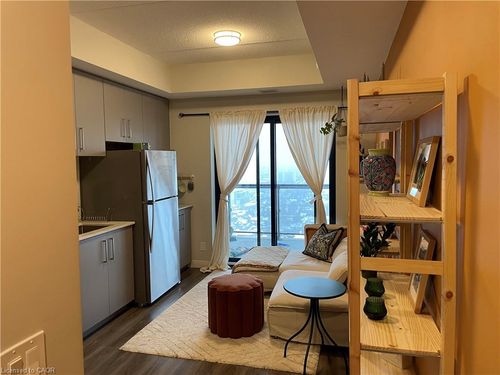 2205-15 Queen St S, Hamilton, ON, L8P0C6 | Card Image