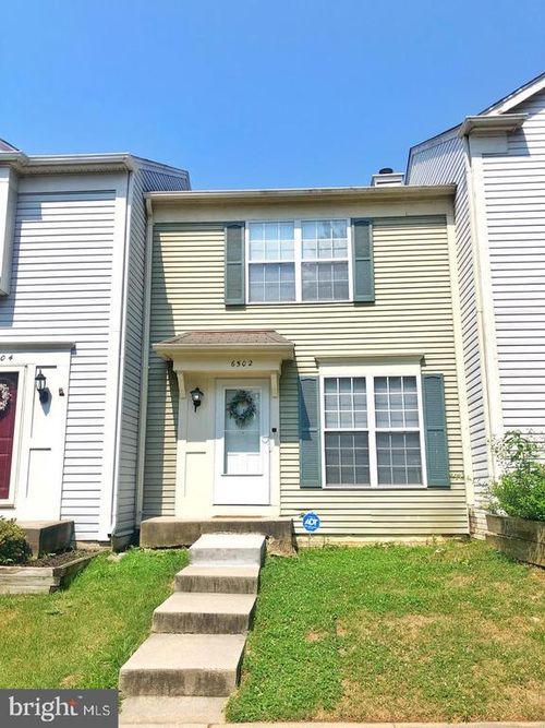 6502 Old Carriage Ln, ALEXANDRIA, VA, 22315-5001 | Card Image