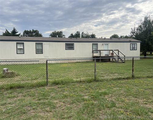 3858 County Street 2790, Rush Springs, OK, 73082-3079 | Card Image