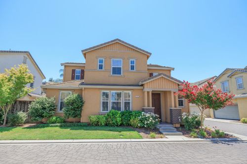 2512 Cottage Pointe Dr, Riverbank, CA, 95367-9479 | Card Image