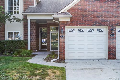 14486 Shadywood Dr, Sterling Heights, MI, 48312-3429 | Card Image