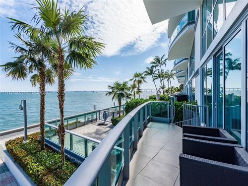 21-1331 Brickell Bay Dr, Miami, FL, 33131-3690 | Card Image