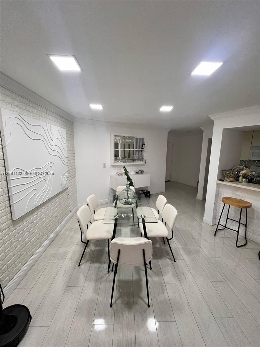 Residential Lease in Hialeah 4