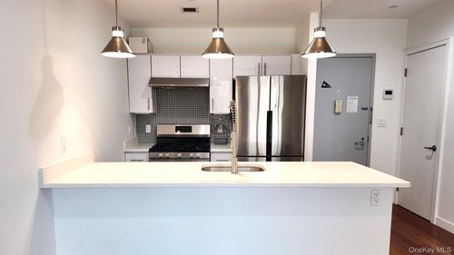 2c-3260 106th St, East Elmhurst, NY, 11369-2520 | Card Image