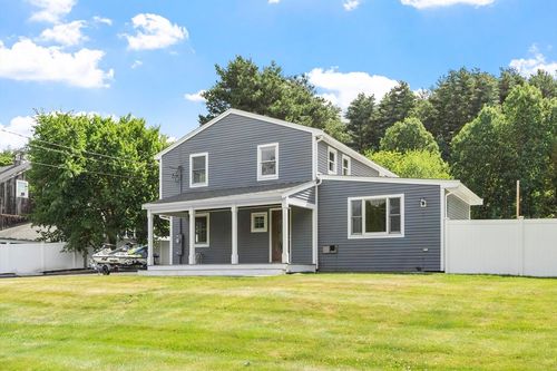 92 Hosmer St, Hudson, MA, 01749-3206 | Card Image