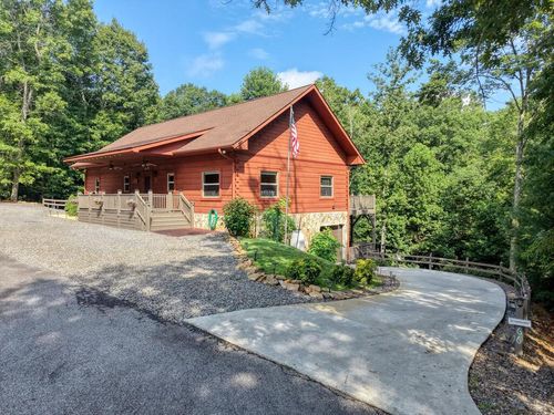 66 Huntington Cir, Murphy, NC, 28906-5782 | Card Image