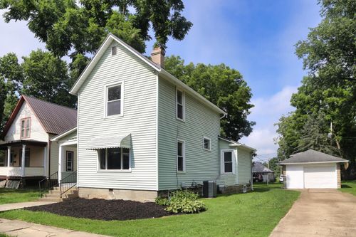 205 N Division St, Mount Vernon, OH, 43050-2545 | Card Image