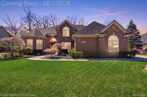 55743 Caesars Dr, Shelby Twp, MI, 48315-6633 | Card Image